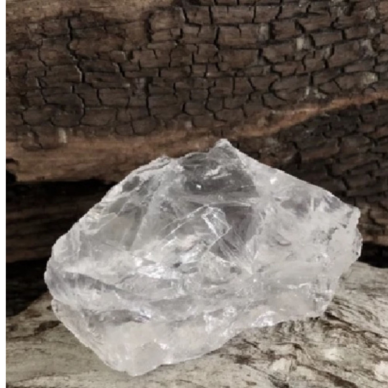 natural clear quartz rough stone