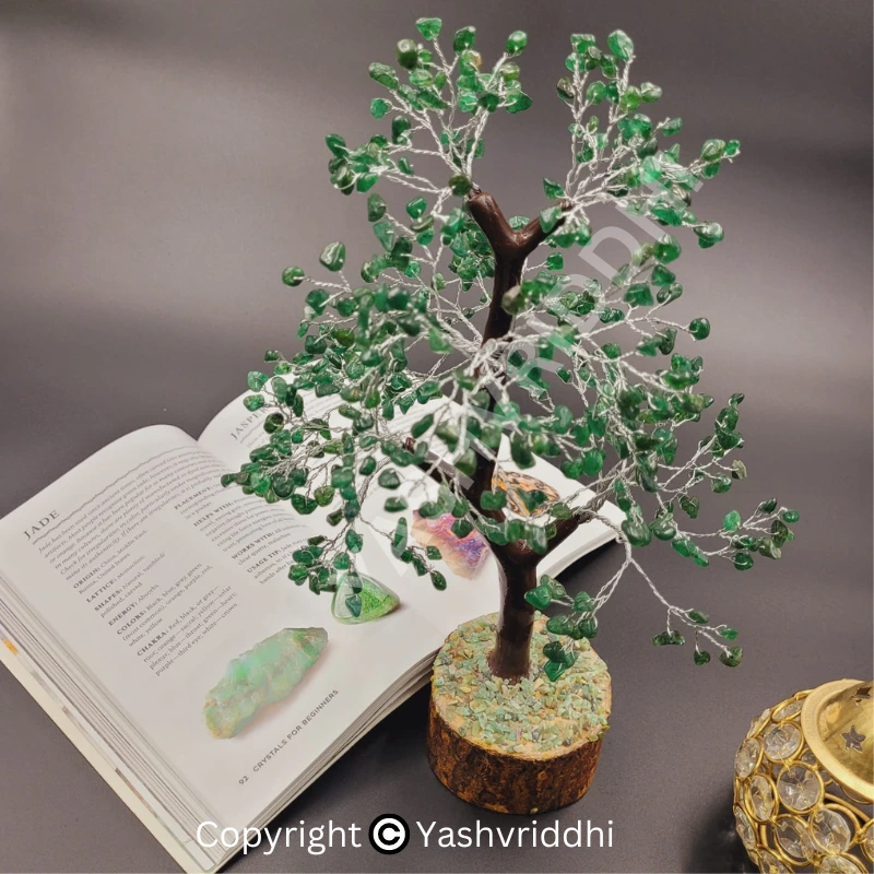Green Jade Crystals and Gemstones,Tree Showpiece for Good Luck Home Decor Item Bonsai Money Tree Plant Gift Item Figurine with 500 beads,