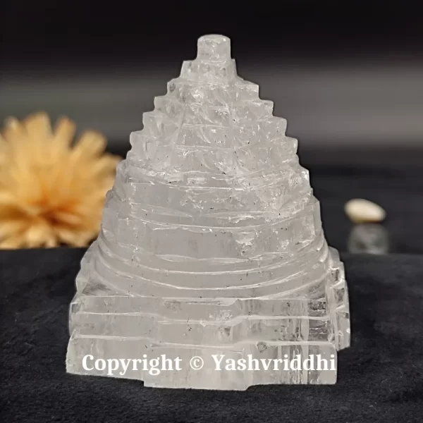 Sphatik Maha Meru Shree Yantra Pure Sphatik Medium Size-200gm