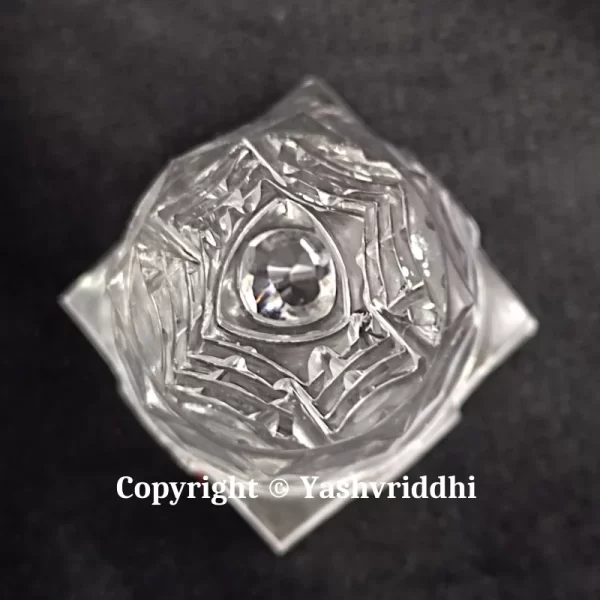 Original Sphatik Maha Meru Shree Yantra Small Size-38gm - Image 3