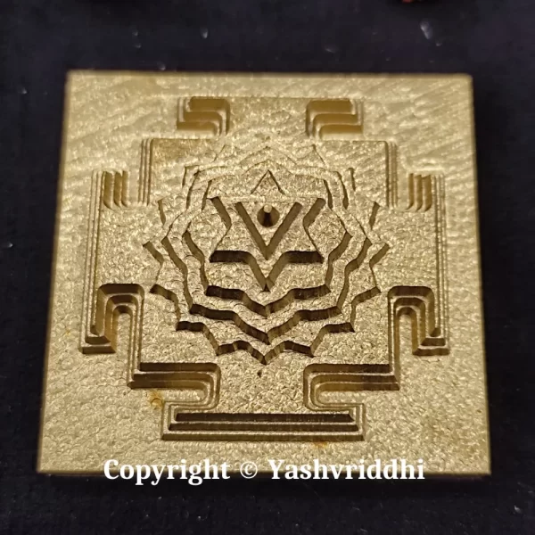 Akhand Meru Maha Vidhya Matangi Yantra Premium Quality 1.5inch - Image 2