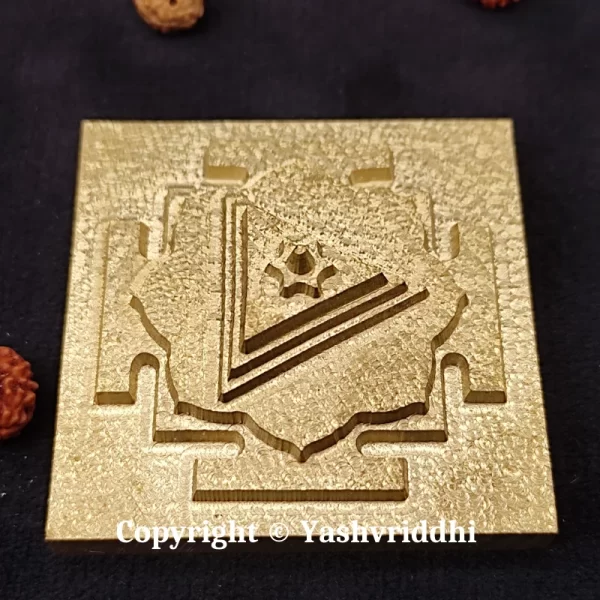 Panchdhatu Meru Shree Mahavidhya Mahakaali Yantra Premium Quality - Image 3