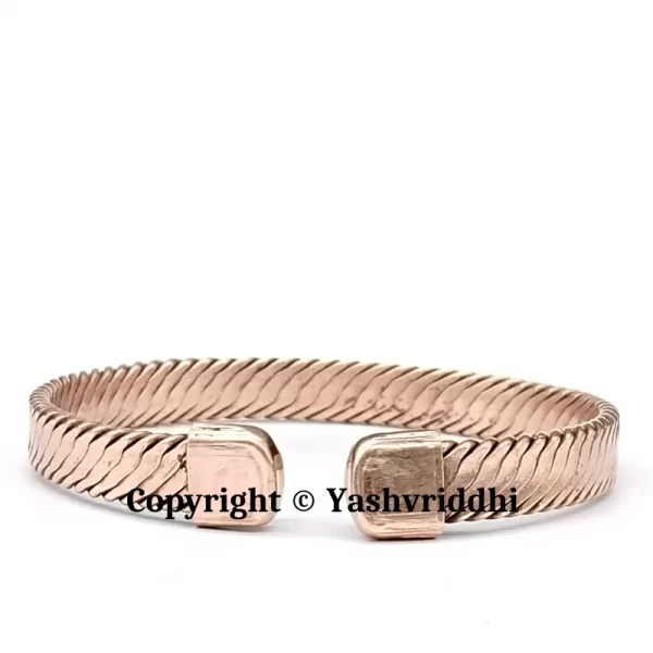 Unveiling the Potential Benefits of Adorning Copper Bracelet