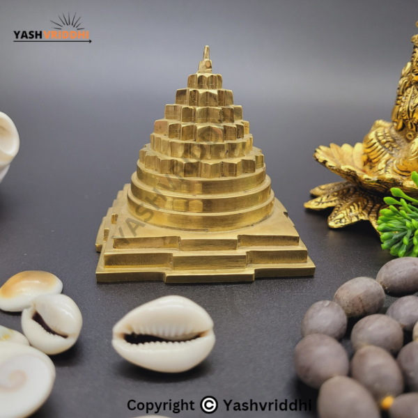 Panchdhatu Maha Meru Shree Yantra Hollow Base 3x3