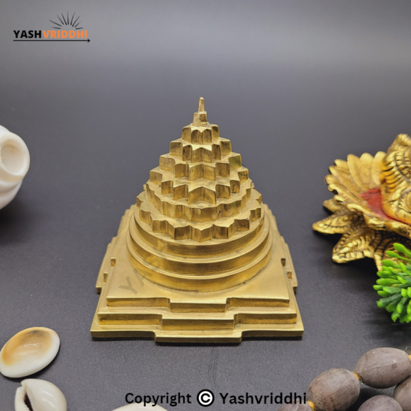 Panchdhatu Maha Meru Shree Yantra Hollow Base 3x3 - Image 2