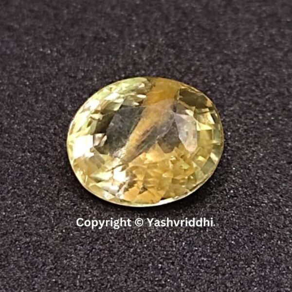 Natural Yellow Sapphire Ceylon 4.10 Carat (CYS-4)