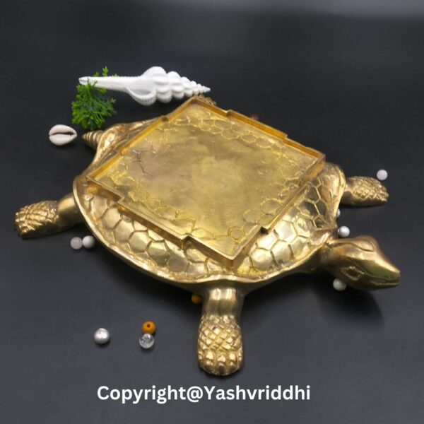 Panchdhatu 5 inch turtle (Kachua)