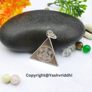 Maa Saraswati Yantra Silver Locket - Image 5