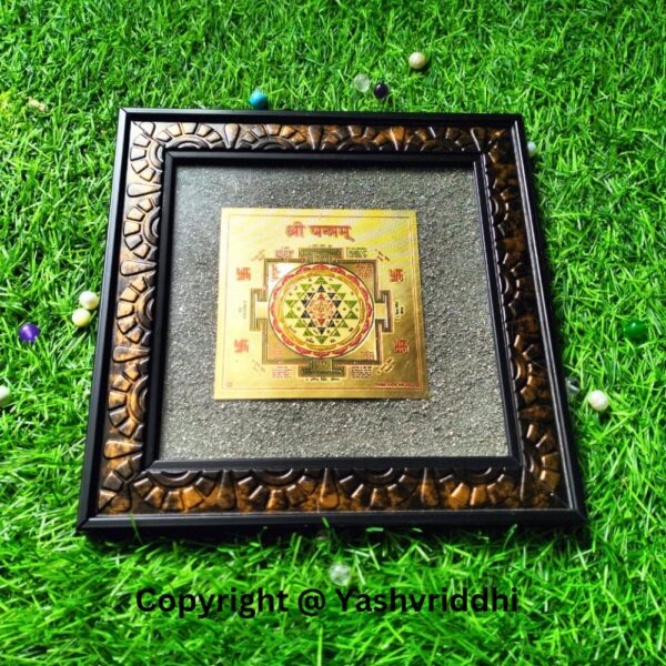 "Pyrite Frame Shri Yantra Plate" - Image 6